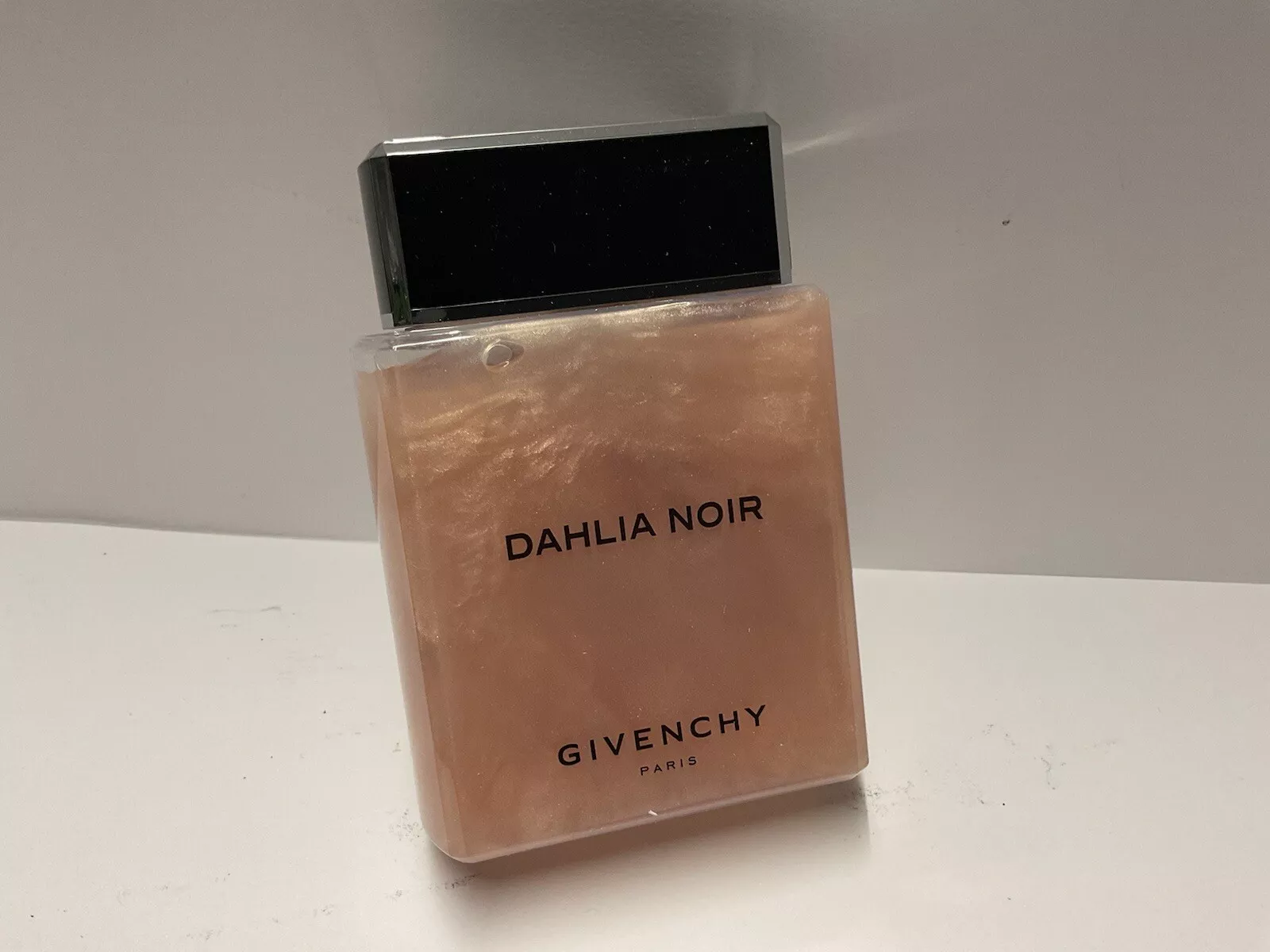 Dahlia Noir Givenchy EDP 75ml