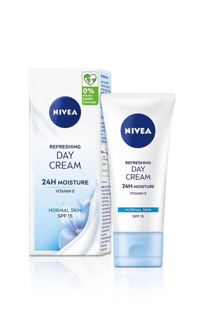 Nivea Refreshing Day Cream SPF 15 50ml